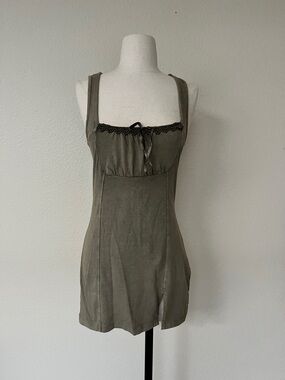NWT PrettyLittleThing Faded Olive Green Tank Dress, size 4